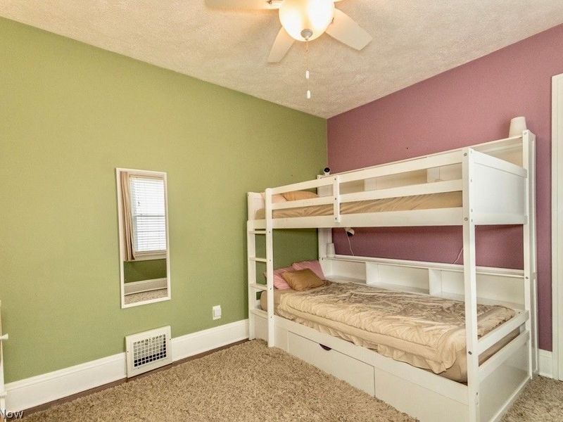 1383 Churchill Road, Lyndhurst, OH 44124 Photo 18