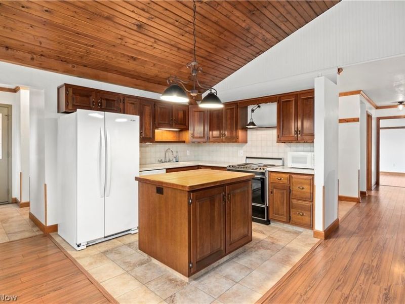 11923 Green Road, Wakeman, OH 44889 Photo 13