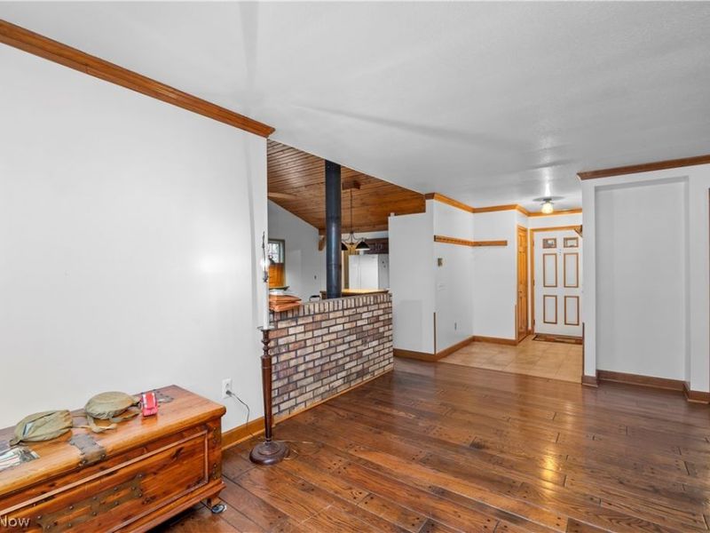 11923 Green Road, Wakeman, OH 44889 Photo 6