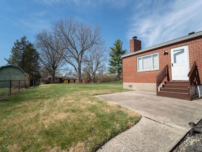 3323 Bellehaven Court, Green Township, OH 45248 Photo 24