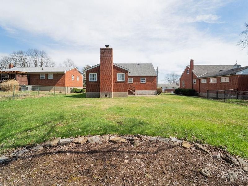 3323 Bellehaven Court, Green Township, OH 45248 Photo 27