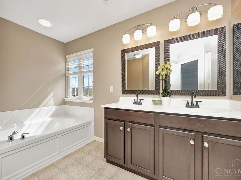 5228 Terrace Ridge Drive, Union Twp, OH 45150 Photo 18