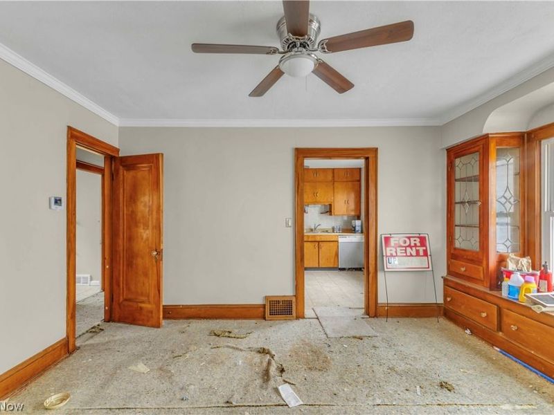 9705 S Highland Avenue, Garfield Heights, OH 44125 Photo 7