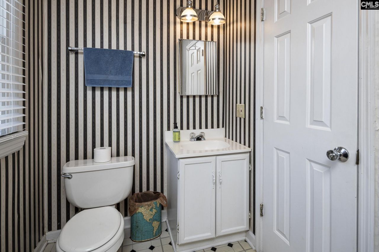 113 Rolling Hills Lane Photo 38