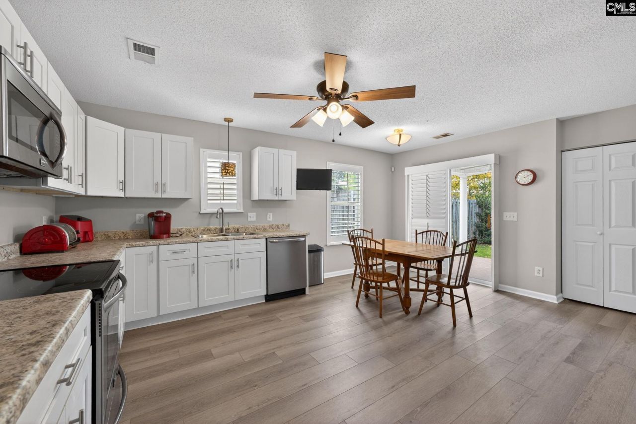 201 Chapelwood Drive Photo 10