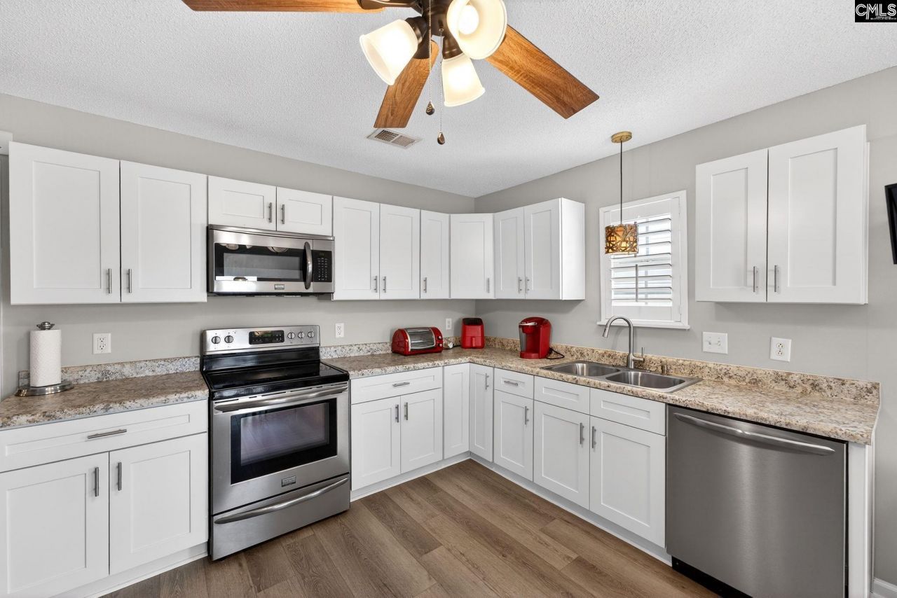 201 Chapelwood Drive Photo 13