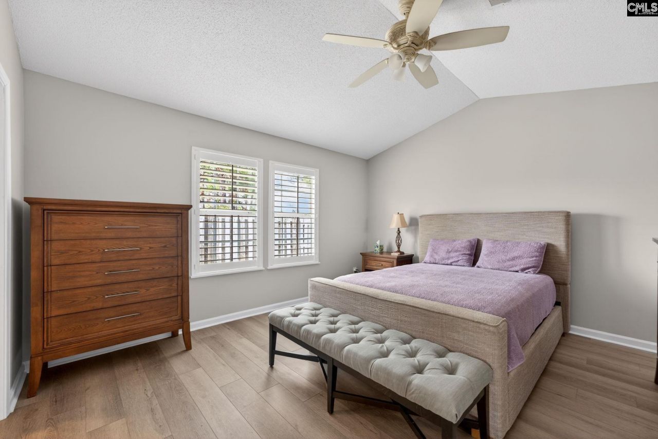201 Chapelwood Drive Photo 16