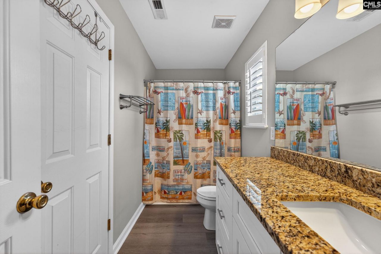 201 Chapelwood Drive Photo 18