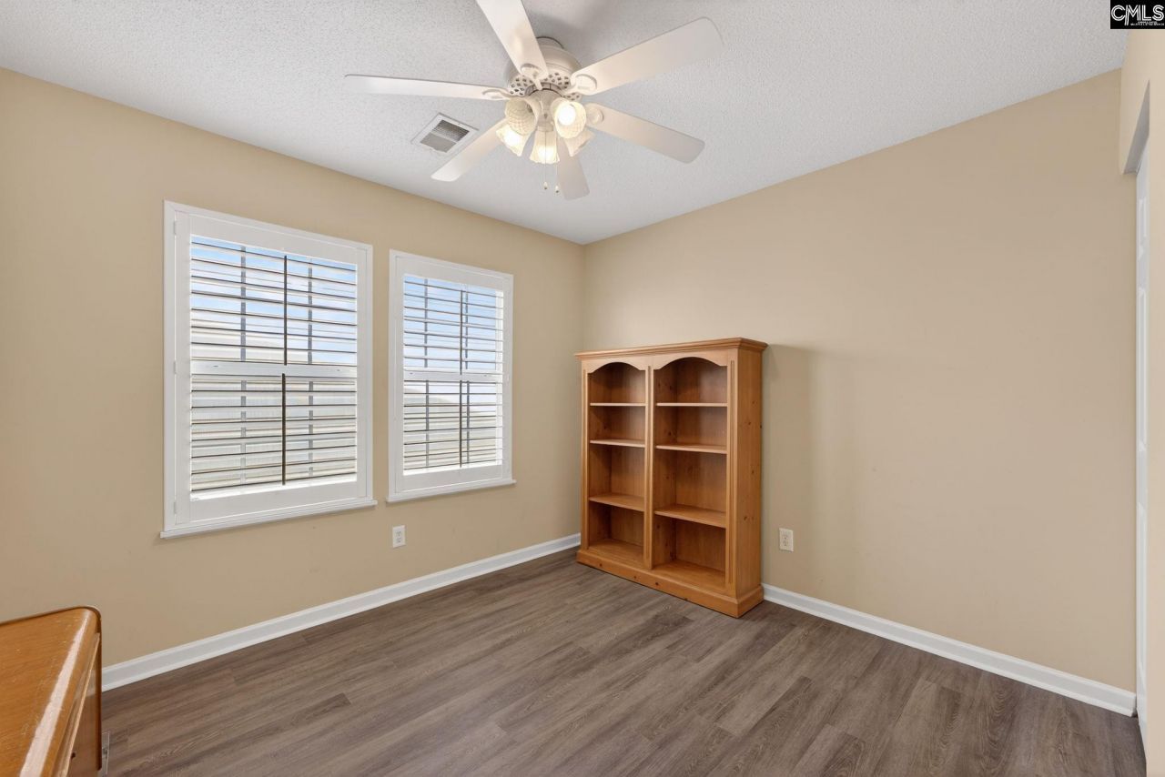 201 Chapelwood Drive Photo 20