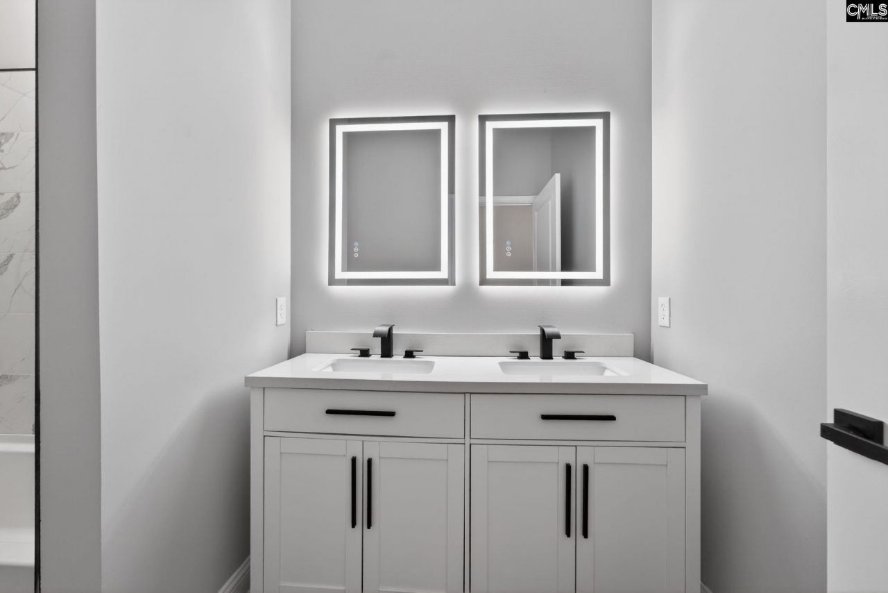 109 Goodwin Way  Photo 16