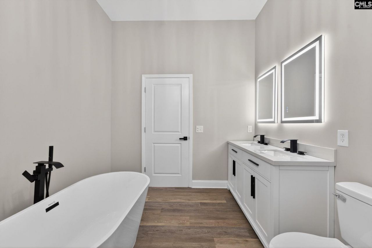 109 Goodwin Way  Photo 6