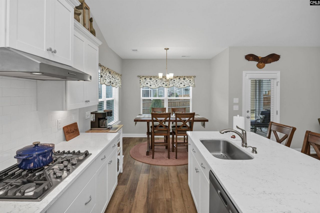 619 Hiawatha Drive Photo 15