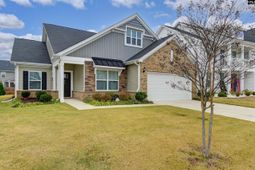 619 Hiawatha Drive photo 4