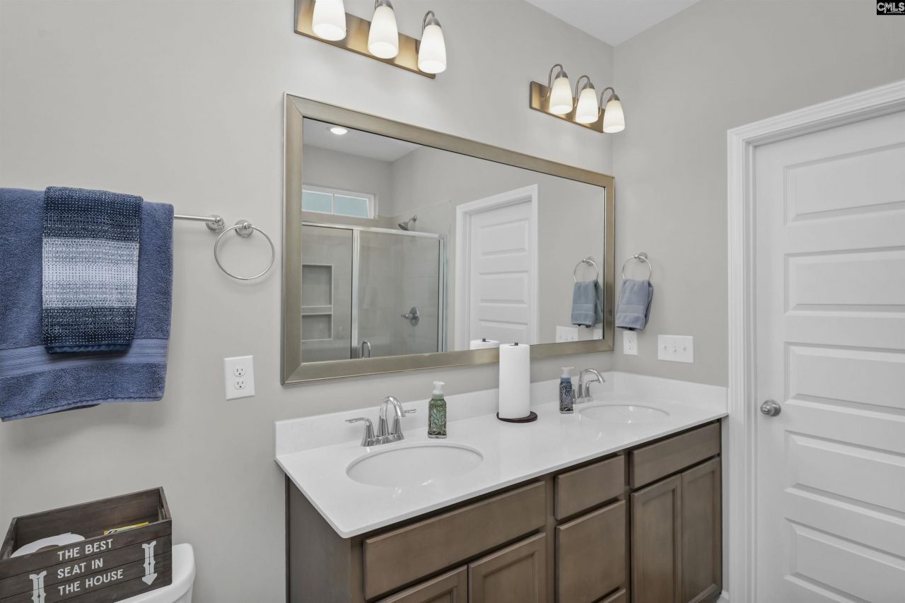 619 Hiawatha Drive Photo 23