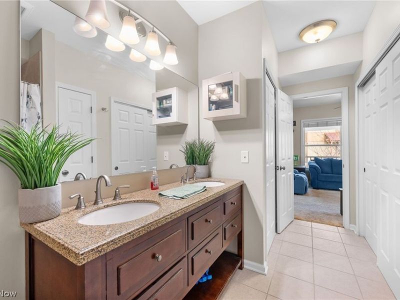 1916 W 44th St, Cleveland, OH 44113 Photo 31