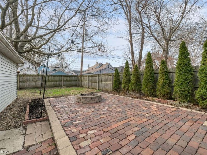 1916 W 44th St, Cleveland, OH 44113 Photo 34