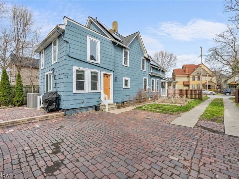 1916 W 44th St, Cleveland, OH 44113 Photo 37