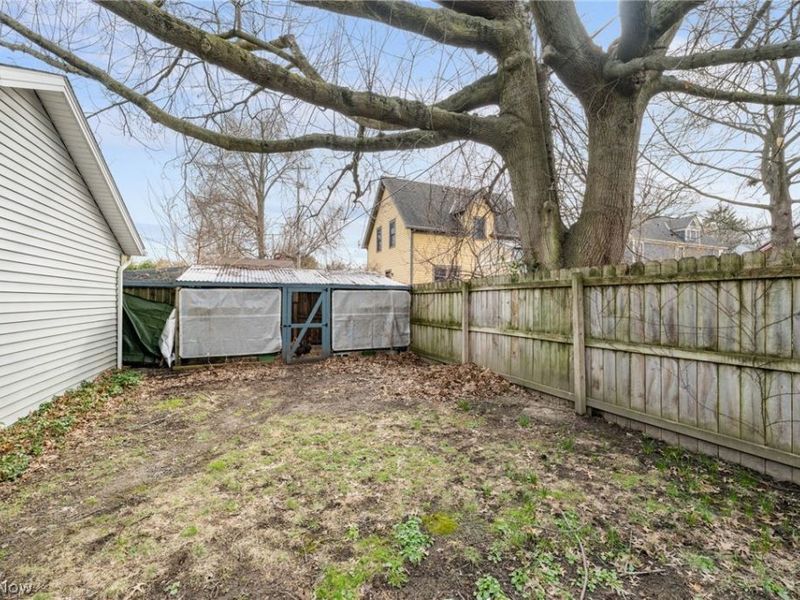 1916 W 44th St, Cleveland, OH 44113 Photo 38