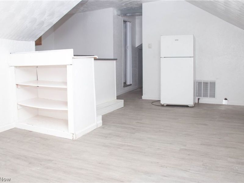 923 Baughman Street, Unit C, Akron, OH 44320 Photo 4