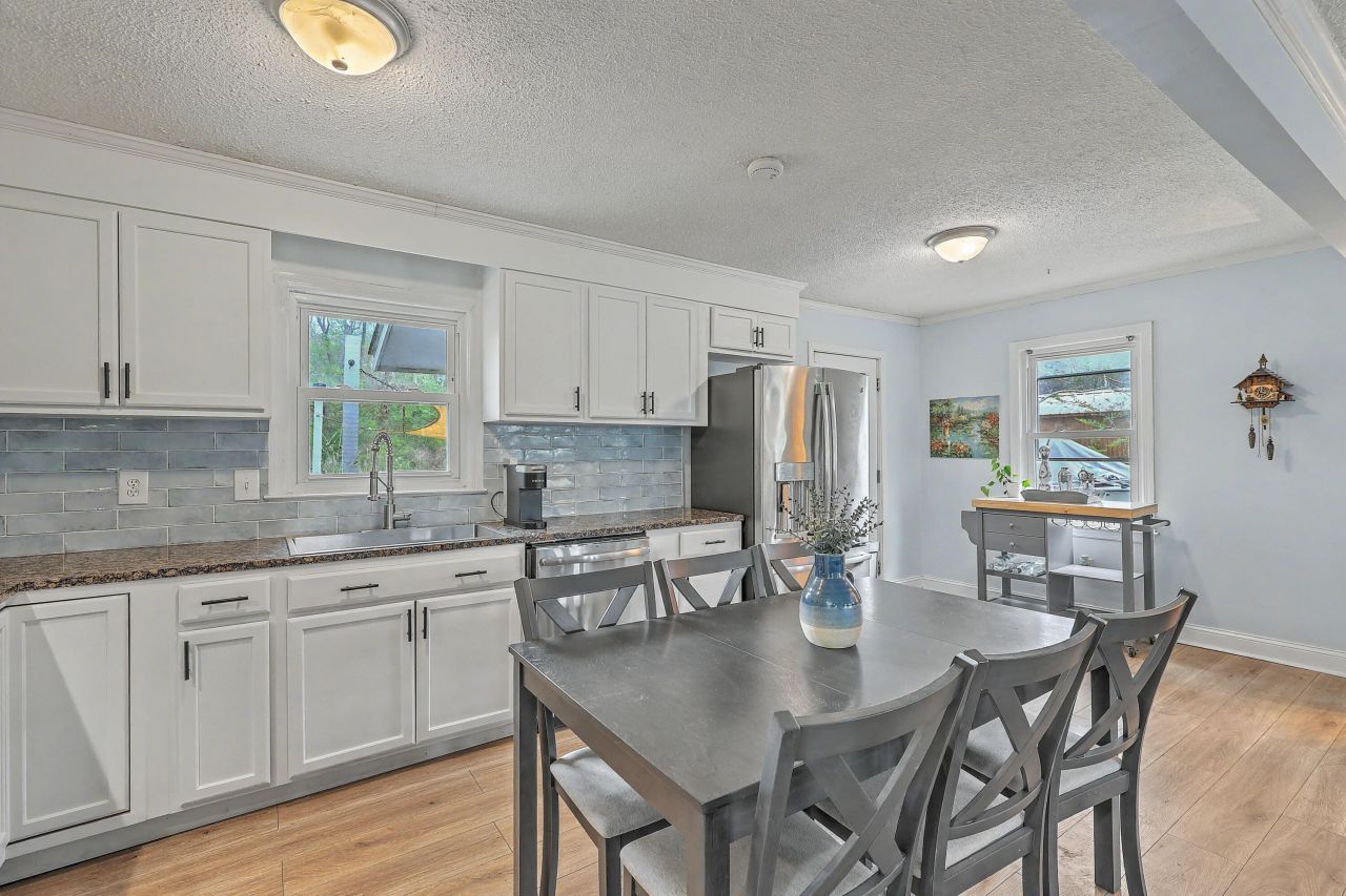 3506 Johan Boulevard Photo 10