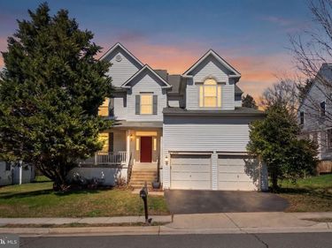 1226 BARKSDALE DRIVE NE , LEESBURG, VA 20176