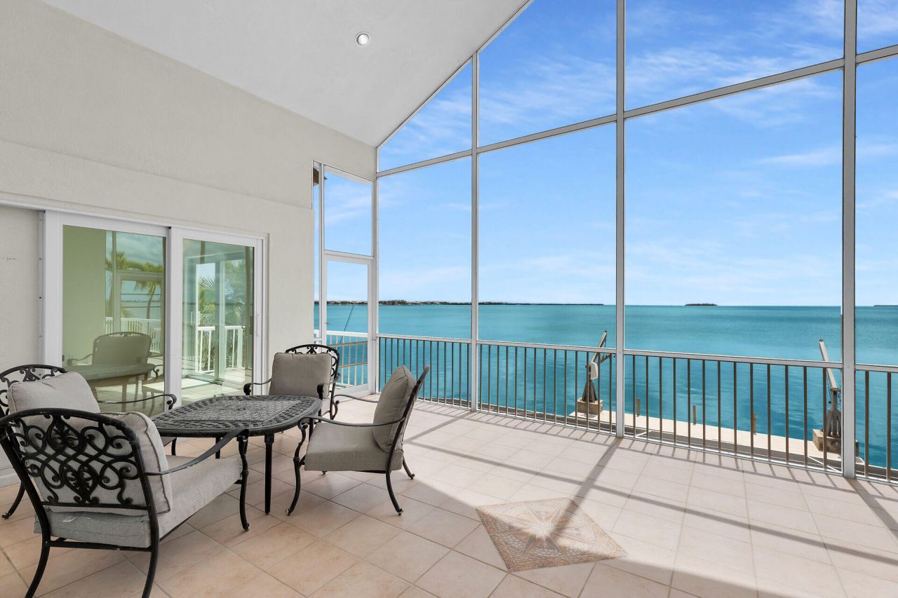 24348 Caribbean Drive, Summerland Key, FL 33042 Photo