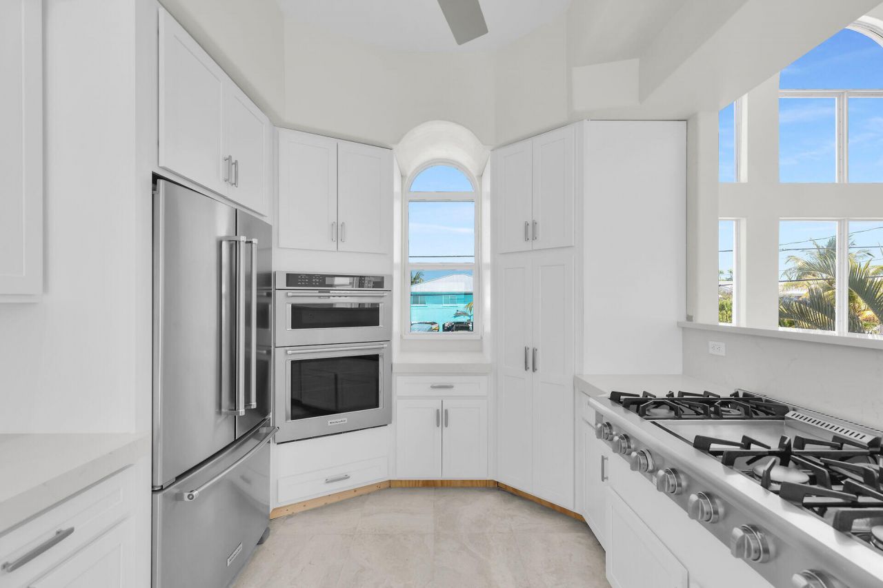 24348 Caribbean Drive, Summerland Key, FL 33042 Photo