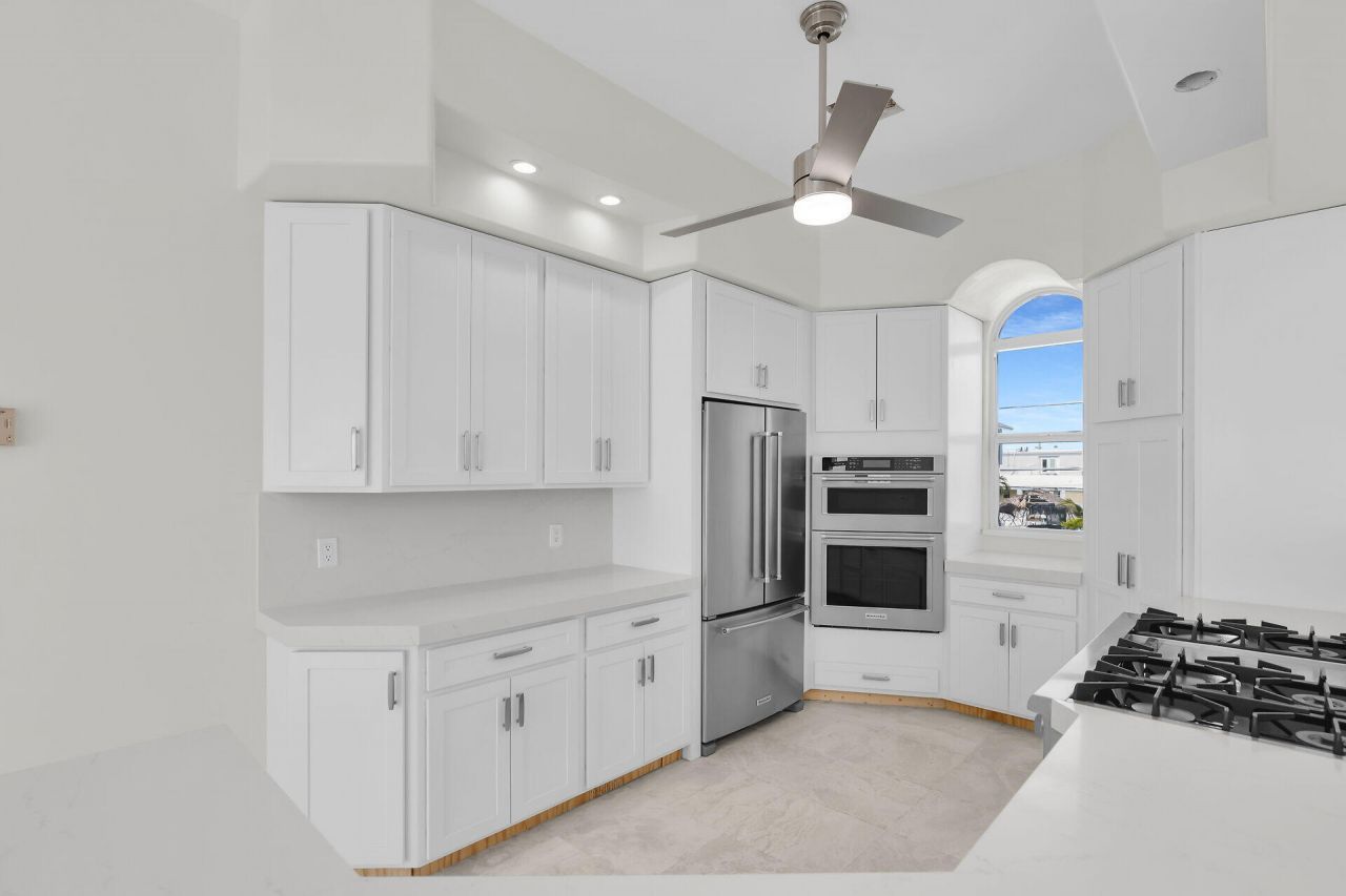 24348 Caribbean Drive, Summerland Key, FL 33042 Photo