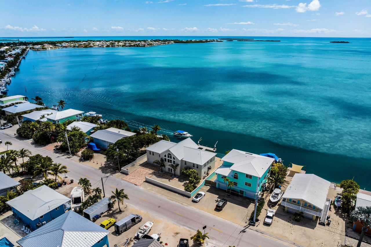 24348 Caribbean Drive, Summerland Key, FL 33042 Photo