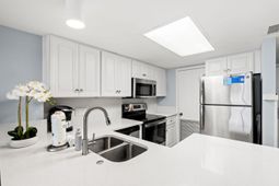 4800 S Ocean Blvd. photo 4