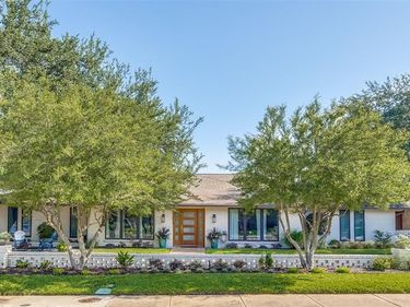 3851 Regent Drive, Dallas, TX 75229