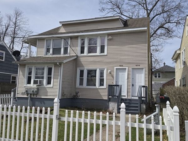 456-458 Page Blvd, Springfield, MA 01104