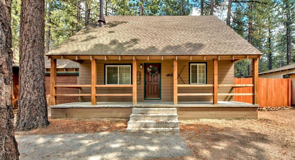 3816 Steven Lane, South Lake Tahoe, CA 96150 Photo