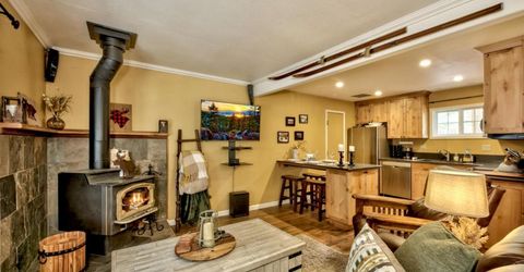 3816 Steven Lane, South Lake Tahoe, CA 96150 Photo