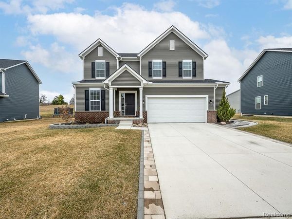 2750 Salt Springs Drive, Saline Twp, MI 48176