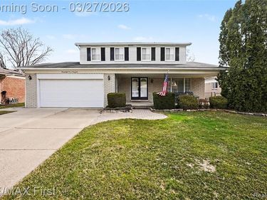38796 Bramham Street, Clinton Twp, MI 48038