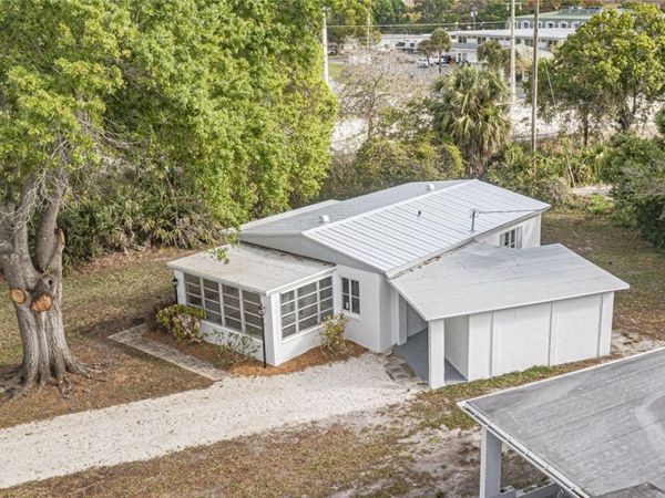 1576 15th Avenue, Vero Beach, FL 32960
