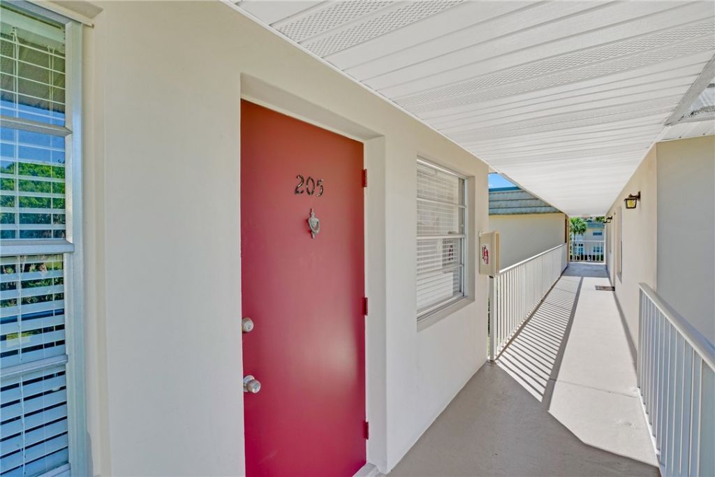 18 Vista Gardens Trail, Unit 205, Vero Beach, FL 32962 Photo