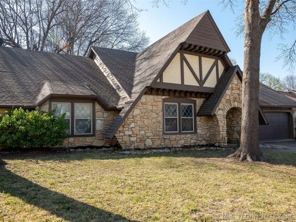 8212 S 74TH East Avenue, Tulsa, OK 74133