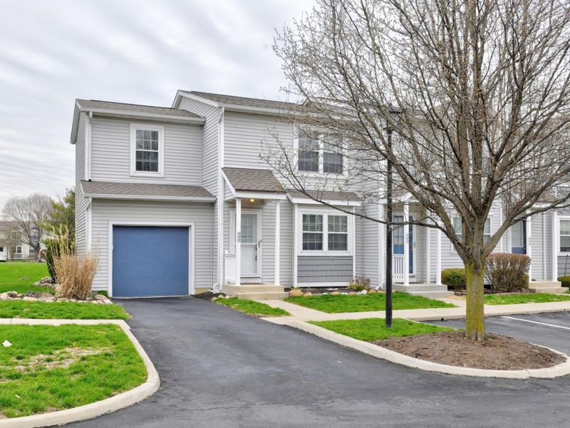 922 Noddymill Lane E, Unit 30A, Columbus, OH 43085 Photo 1