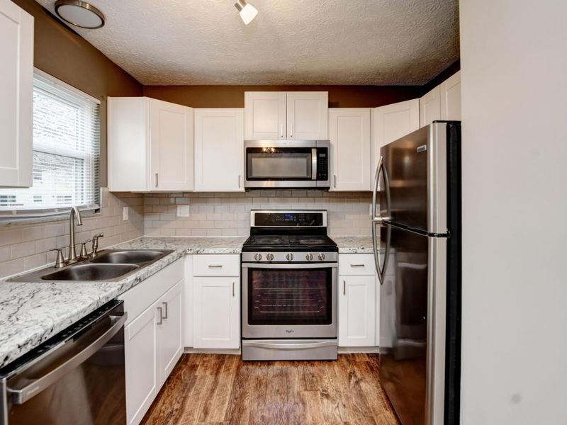 922 Noddymill Lane E, Unit 30A, Columbus, OH 43085 Photo 11