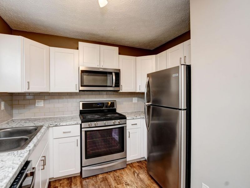 922 Noddymill Lane E, Unit 30A, Columbus, OH 43085 Photo 12