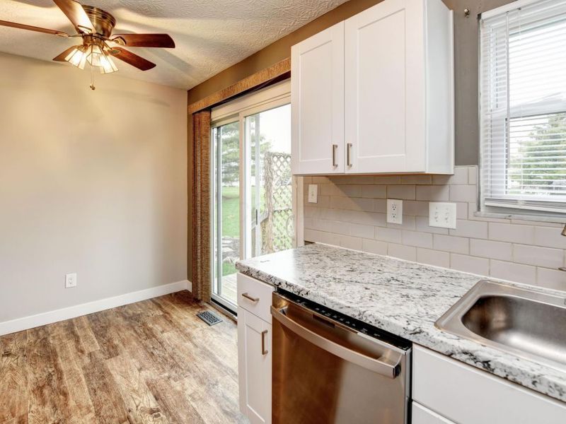 922 Noddymill Lane E, Unit 30A, Columbus, OH 43085 Photo 13