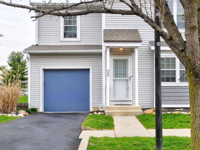 922 Noddymill Lane E, Unit 30A, Columbus, OH 43085 Photo 2