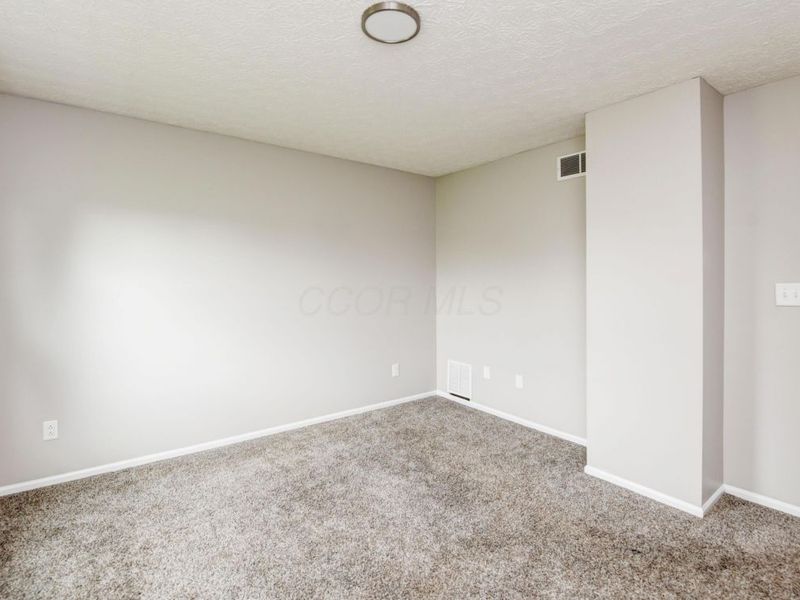 922 Noddymill Lane E, Unit 30A, Columbus, OH 43085 Photo 27