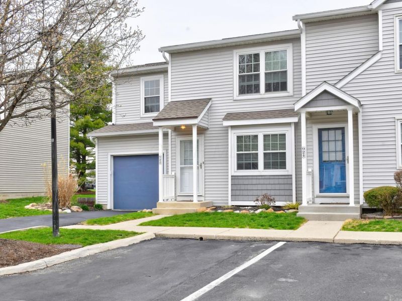 922 Noddymill Lane E, Unit 30A, Columbus, OH 43085 Photo 3