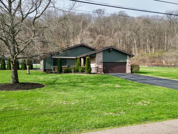 1445 Lake Drive, Chillicothe, OH 45601