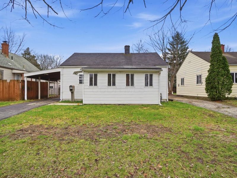 2752 Azelda Street, Columbus, OH 43211 Photo 2