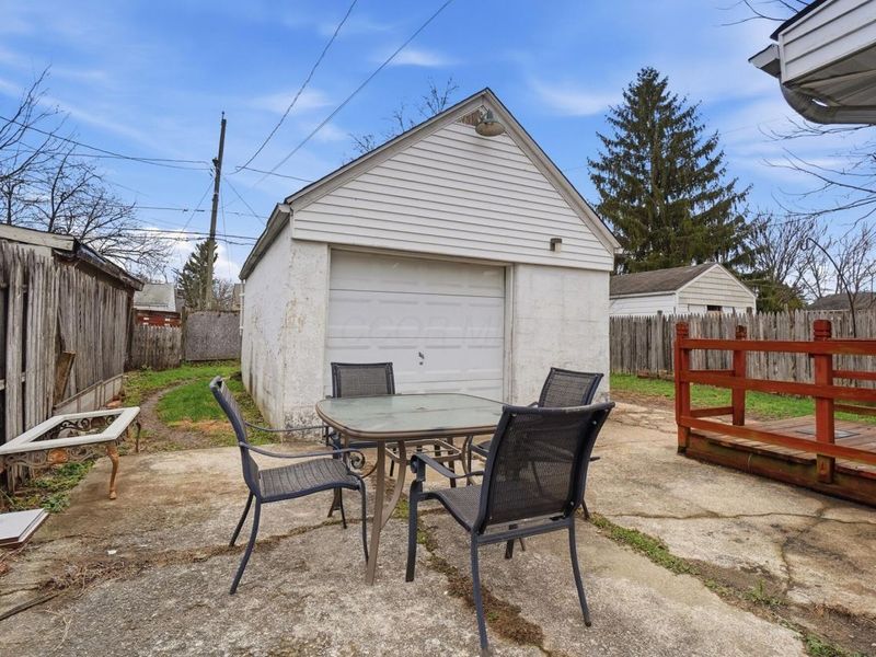 2752 Azelda Street, Columbus, OH 43211 Photo 24