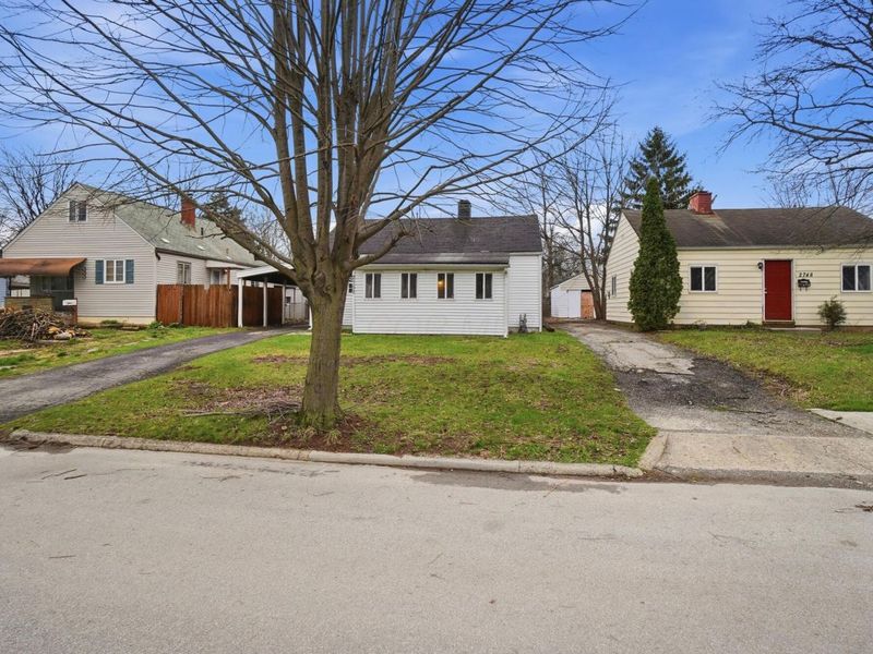 2752 Azelda Street, Columbus, OH 43211 Photo 3